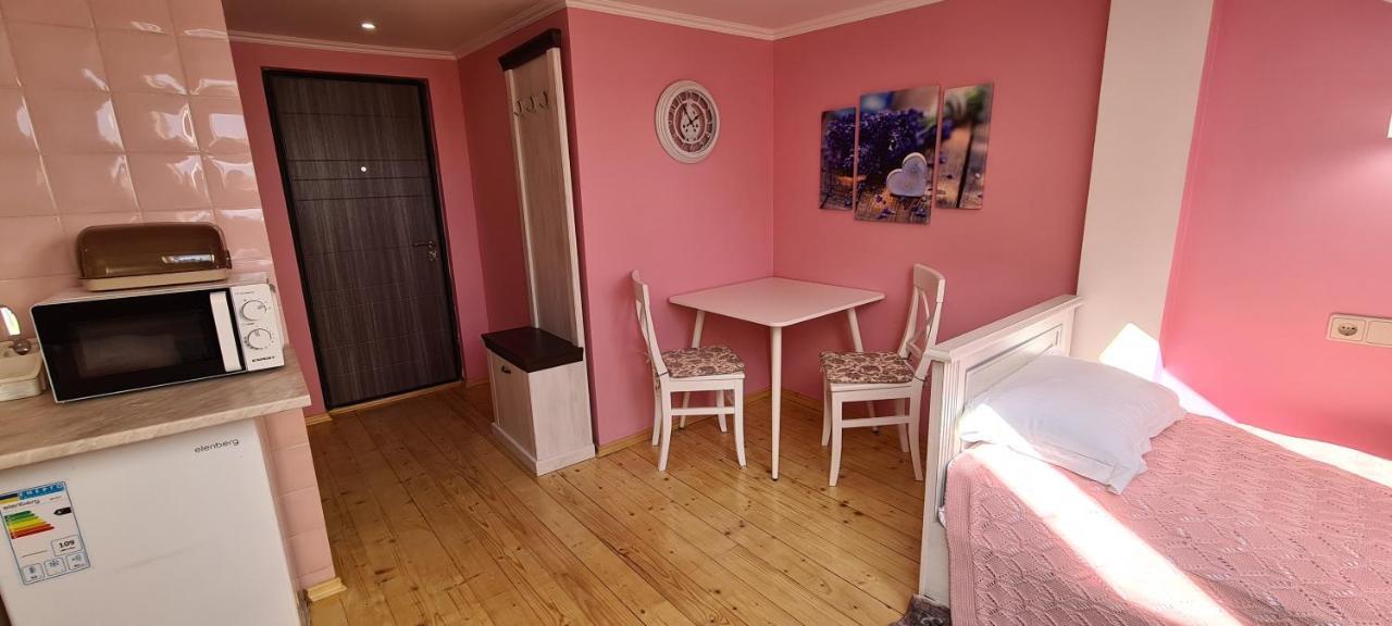 Appartamento Аpartment For Lady Černivci Esterno foto