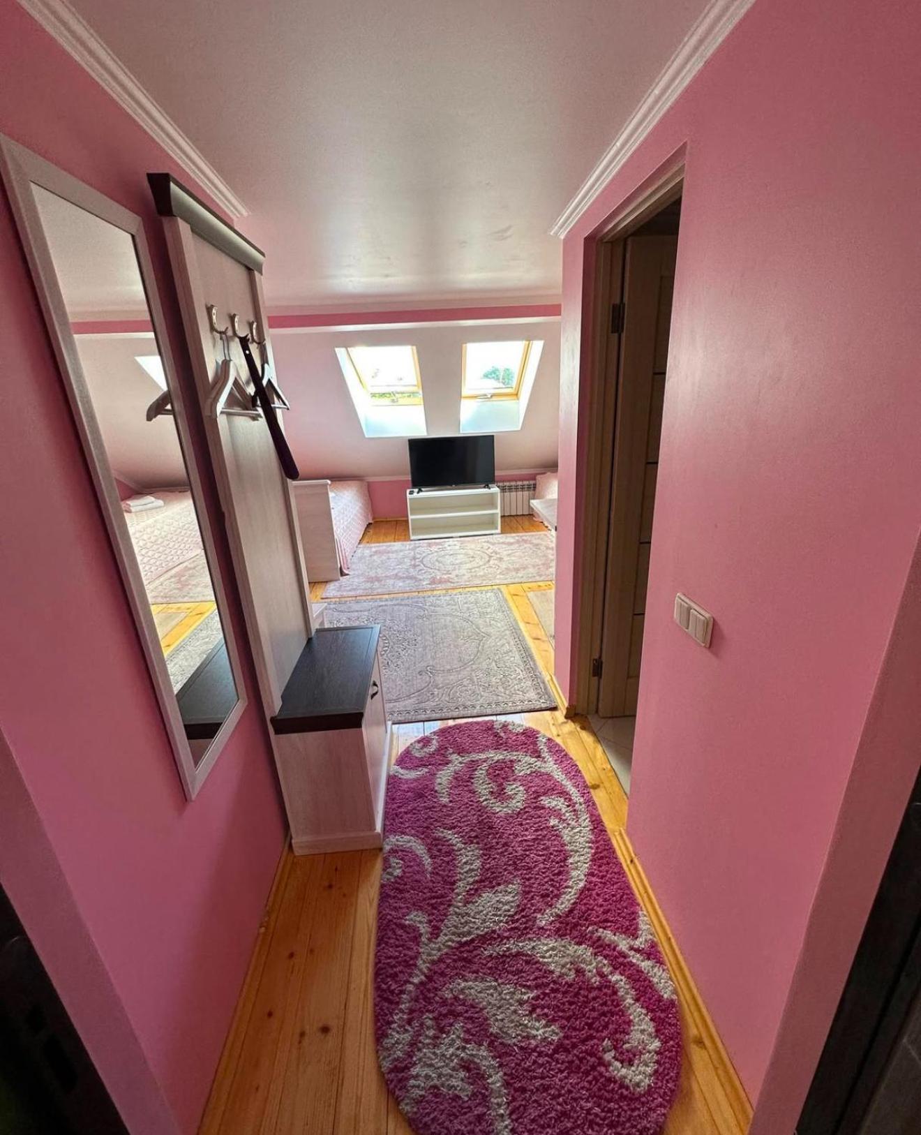 Appartamento Аpartment For Lady Černivci Esterno foto